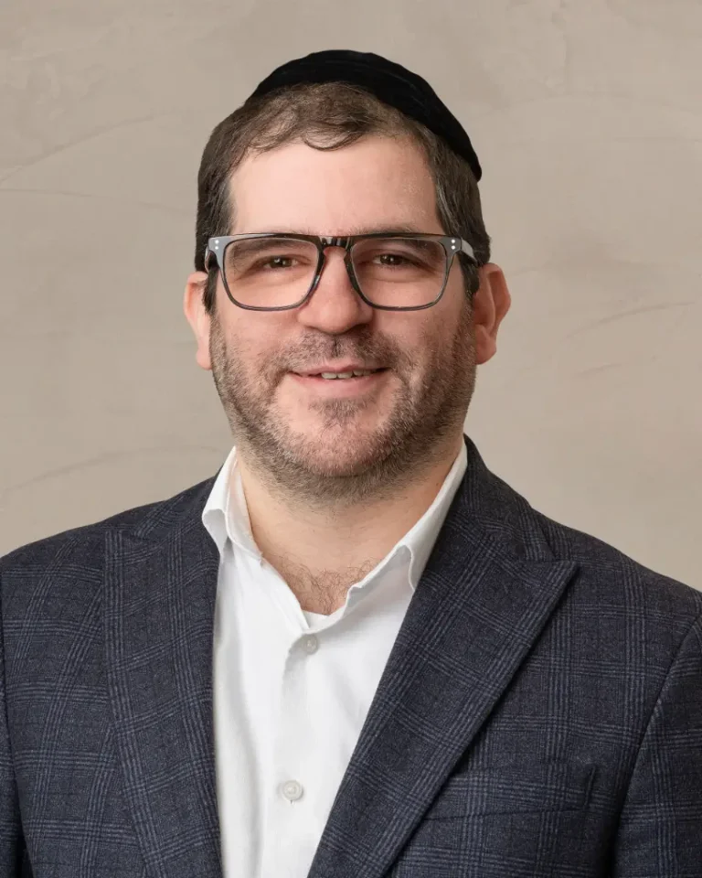 אורי אלמוג